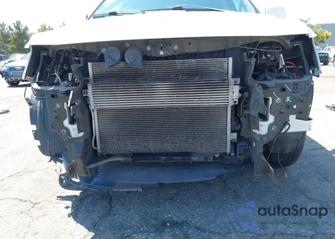 2015 Dodge Journey Sxt z USA, uszkodzony, nr VIN 3C4PDCBGXFT755196